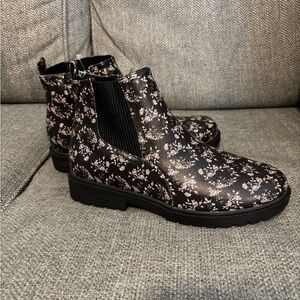 Blowfish Malibu Girl Floral Ankle Boots Ride On K Side Zip Sz 4